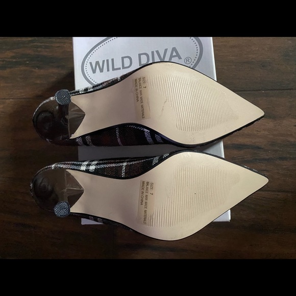 Wild Diva Pumps - Picture 3 of 4